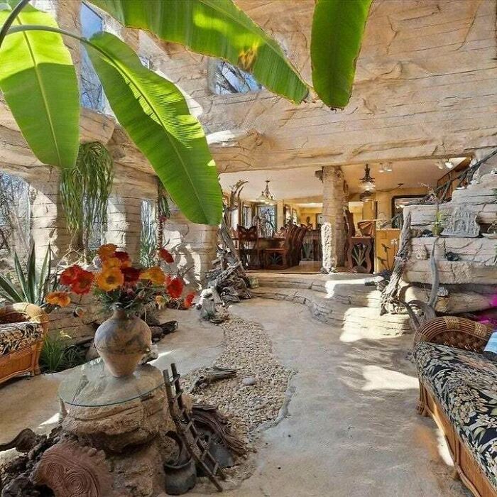 $1.2 Million For A House That Looks Like A Reptile Exhibit