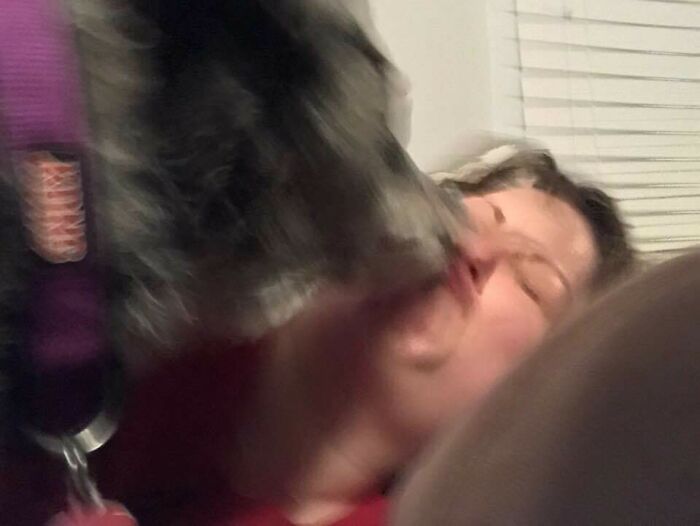 Death By Smoochin’s!