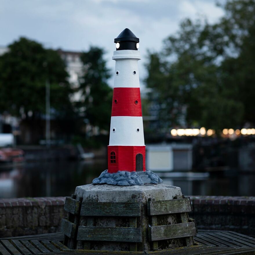 Meet Frankey: The Master Of Surprise In Amsterdam's Streets (New Pics)