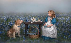 I Photographed 15 Tender Moments Between Children And Their Animal Friends